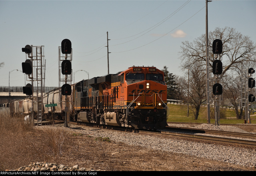 BNSF 4236